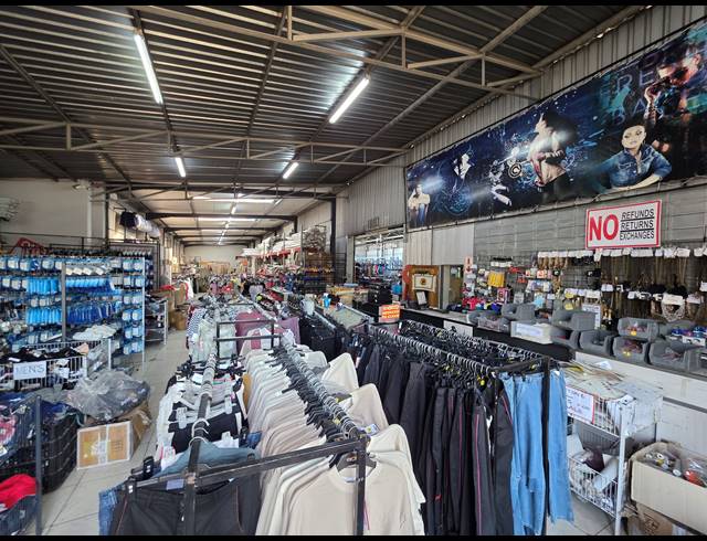 3,360M² WAREHOUSE FOR SALE IN OPHIRTON